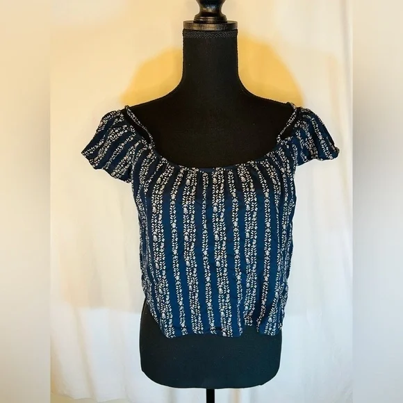 Abercrombie Kids Smocked Off the Shoulder Peplum Crop Top Girls Size XL - Picture 2 of 9